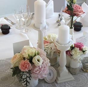 Hochzeitsdekoration und Tischdeko 